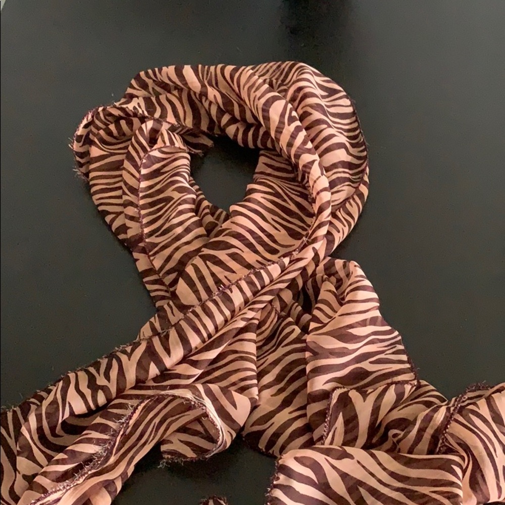 Striped scarf